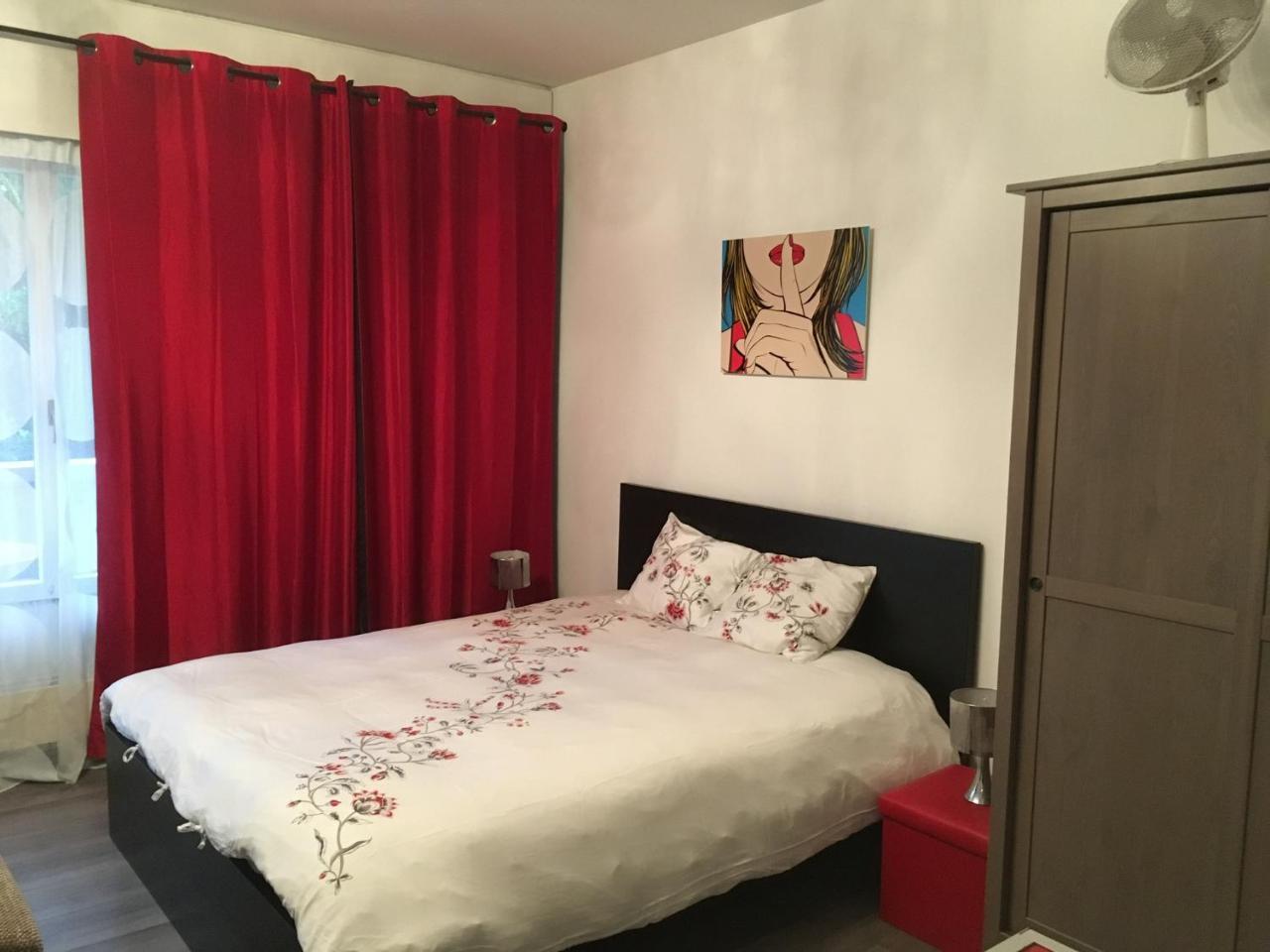 Résidence De Lux Confort 2 *